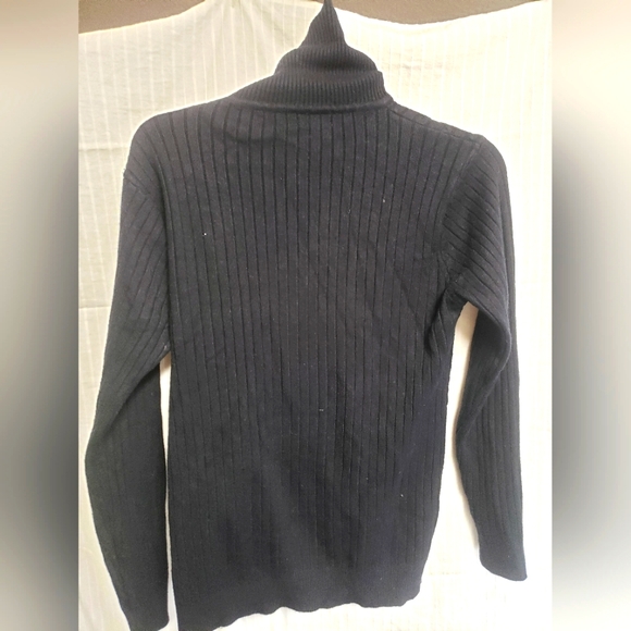 Woman turtle-neck sweater - Picture 2 of 2